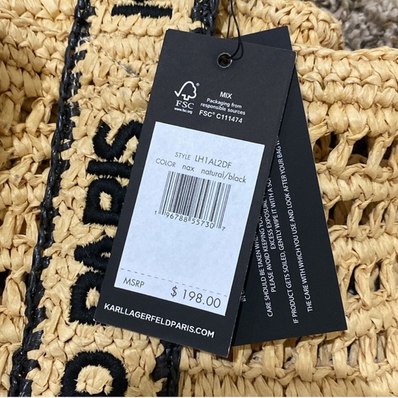 Karl Lagerfeld - Picture 2 of 2